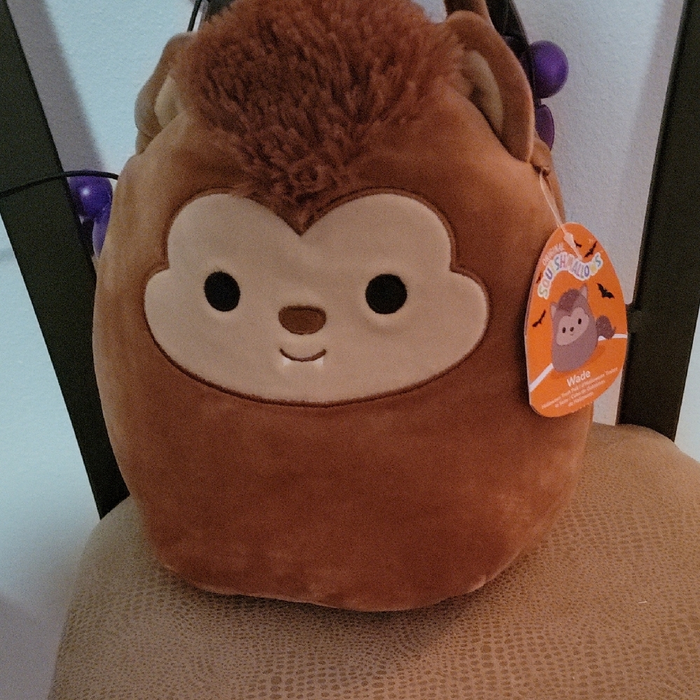 Squishmallows Wade The Werewolf Halloween Bucket